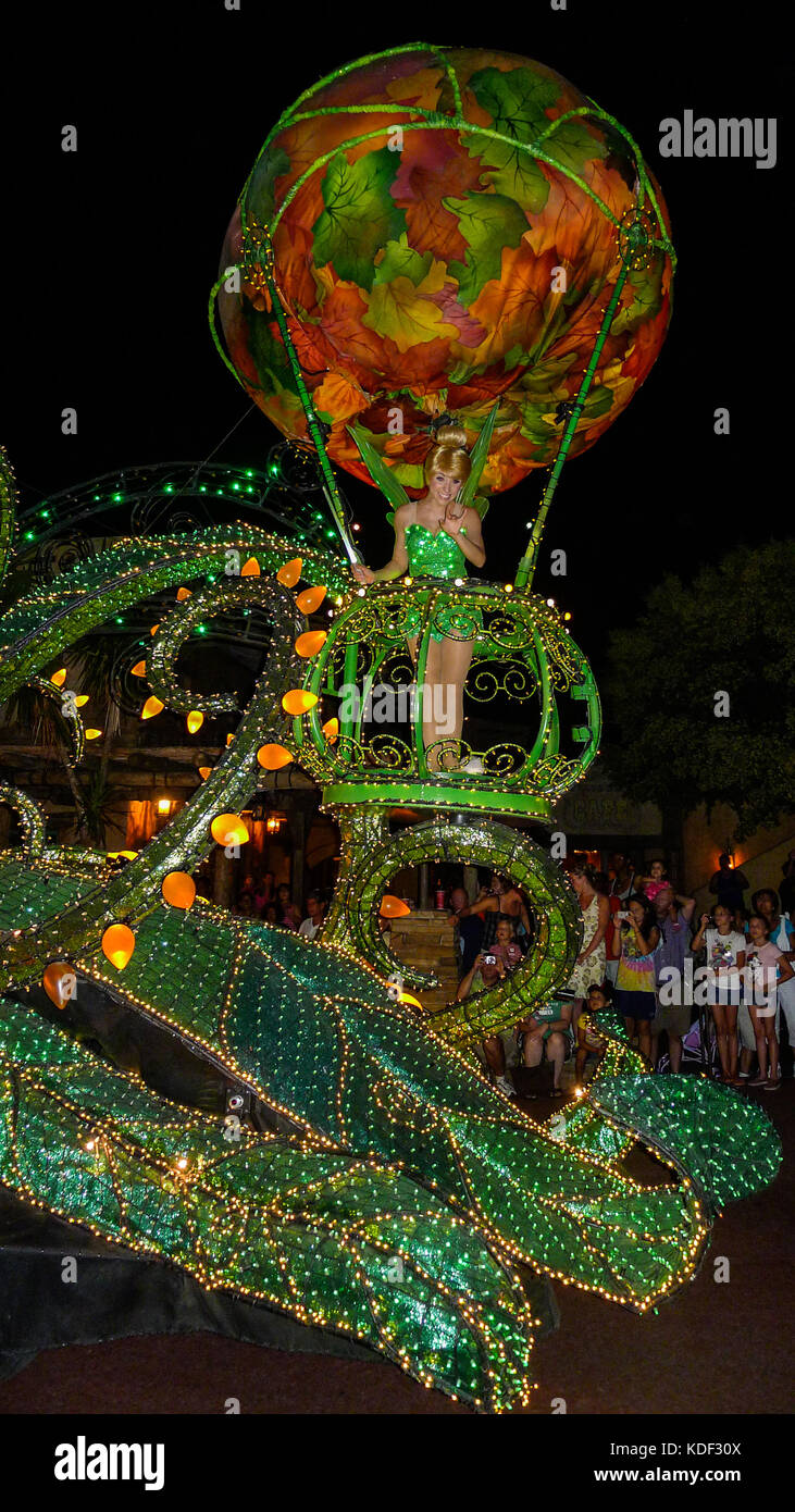 Il Magic Kingdom, Princess Parade, serata fuochi d'artificio, a Disney World, Florida, Stati Uniti d'America Foto Stock