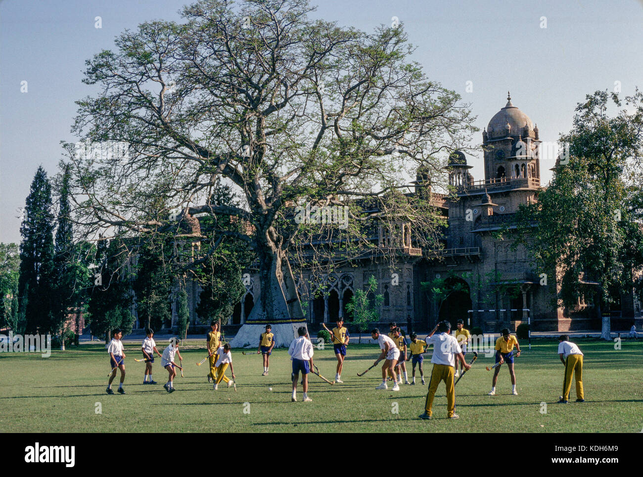 Aitchison College, un famoso indipendente semi-privati boys school visto dall'aria, Lahore, Pakistan. Foto Stock
