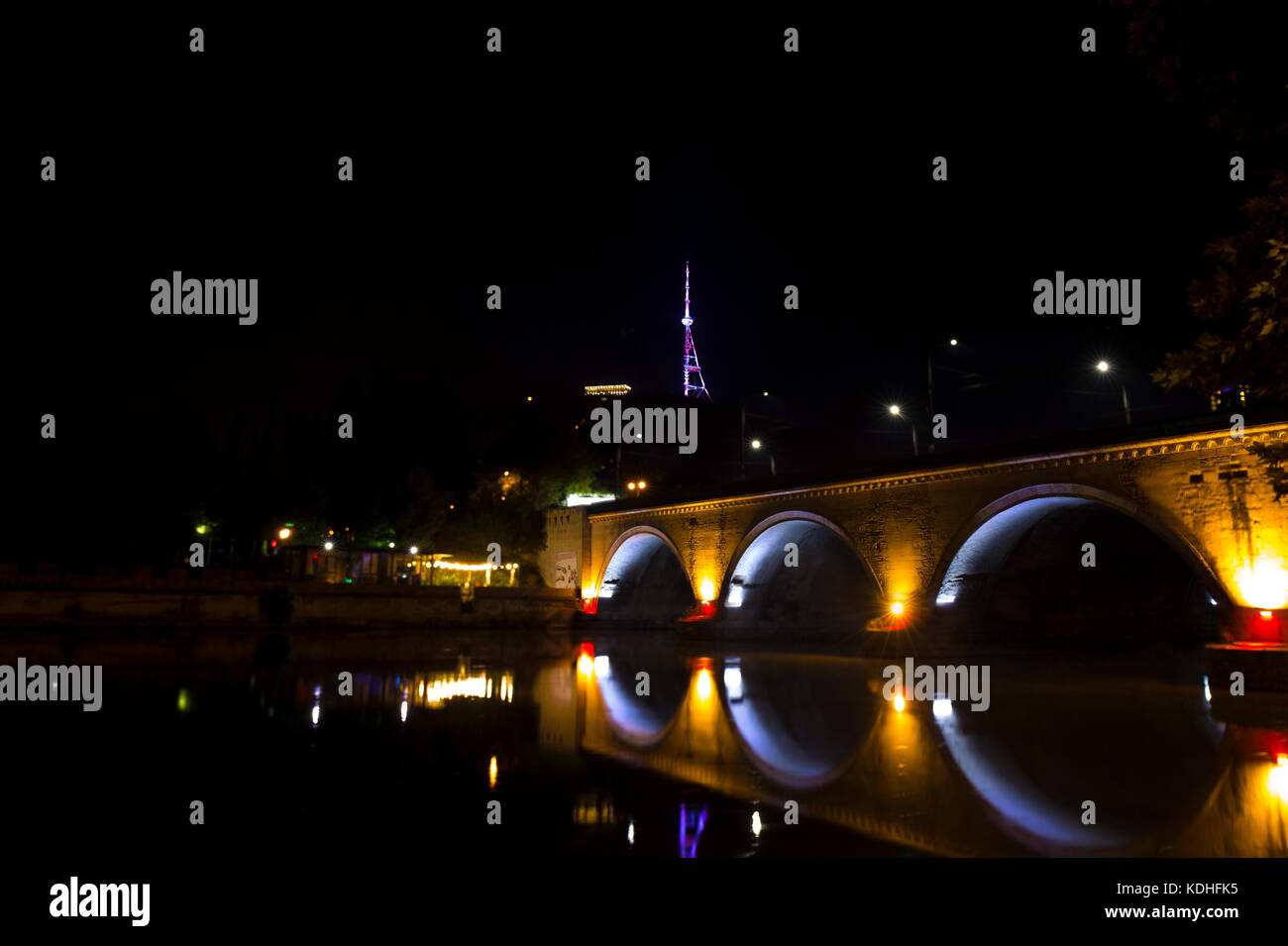 Ponte Vecchio a Tbilisi. Foto Stock