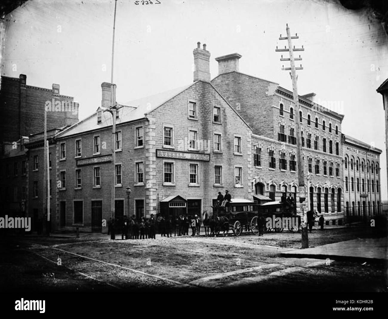 L'Old Russell House di Ottawa è un edificio storico che ha fatto parte del patrimonio architettonico della città. Riflette gli stili architettonici e il significato storico di Ottawa nei secoli precedenti. Foto Stock