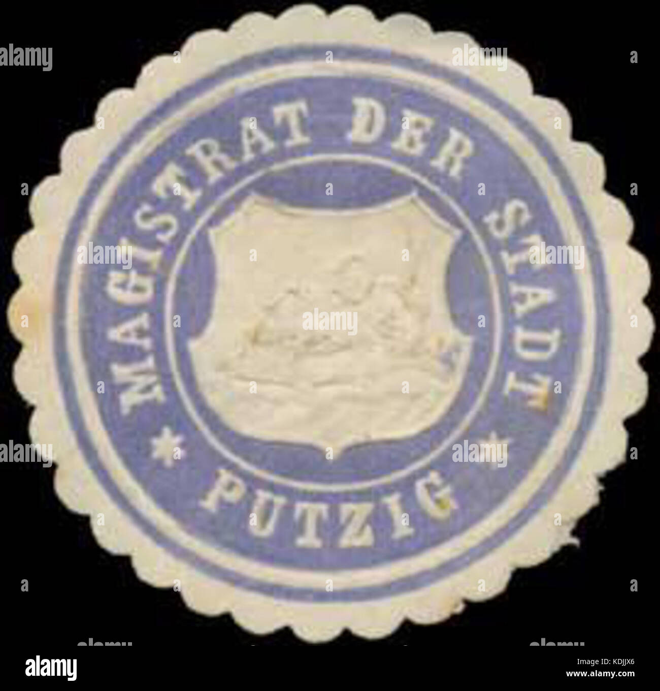 Il Siegelmarke (sigillo) del magistrato della città di Putzig a Pommern, utilizzato per scopi amministrativi nella Germania storica. Rappresenta un marchio ufficiale di una regione di Pommern durante il XIX secolo. Foto Stock
