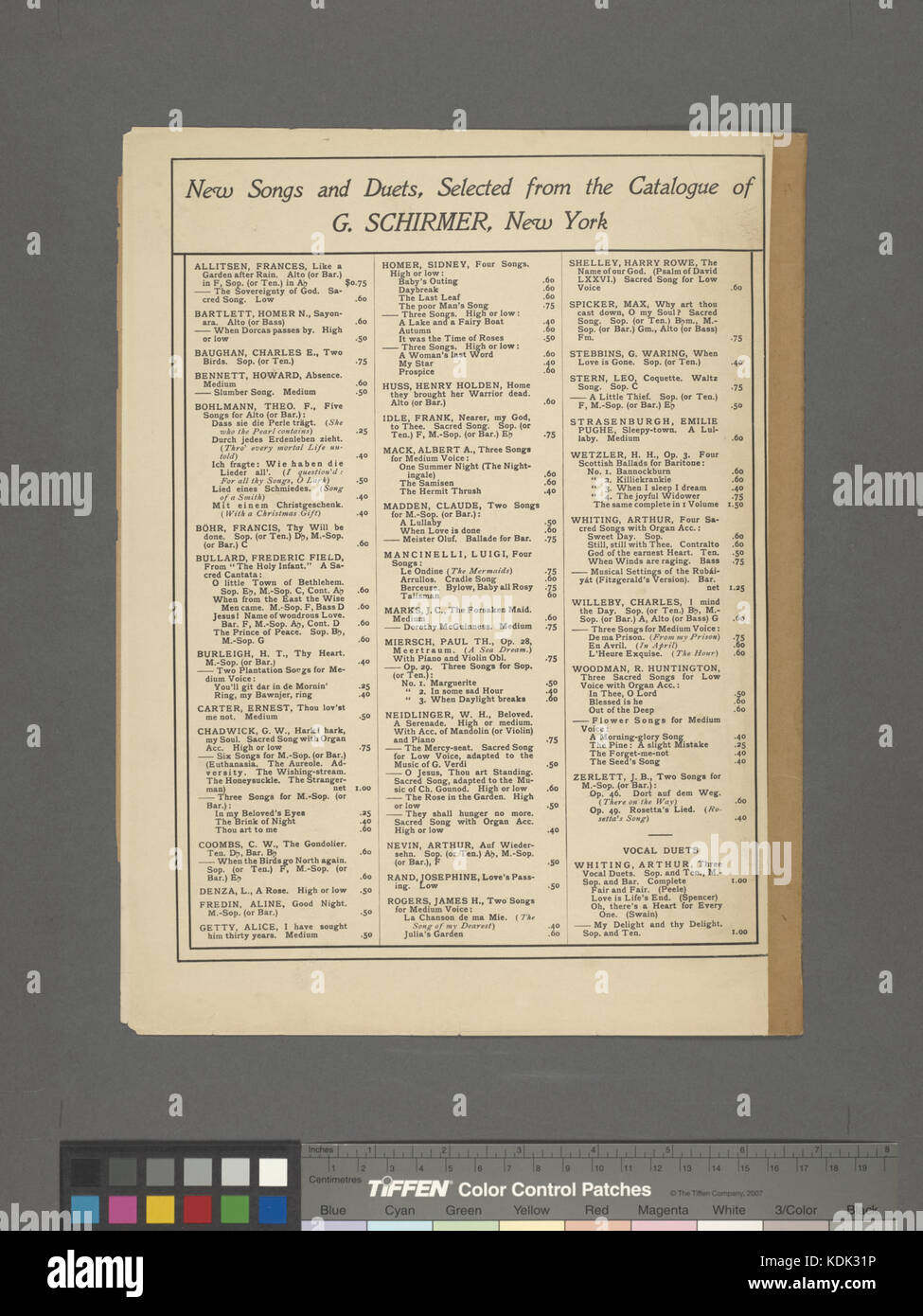 Questa immagine si riferisce al libro intitolato "Just a Woman's Heart". Il libro presenta temi legati alla vita delle donne, alle esperienze e alla profondità emotiva, riflettendo le opinioni sociali sulle donne nel suo tempo. Foto Stock