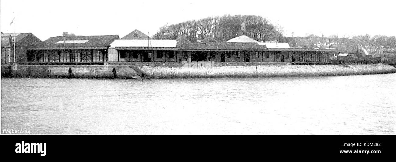 Ocean Quay station, parte della London and South Western Railway (LSWR), un importante nodo di trasporto nella storia delle ferrovie londinesi. Foto Stock
