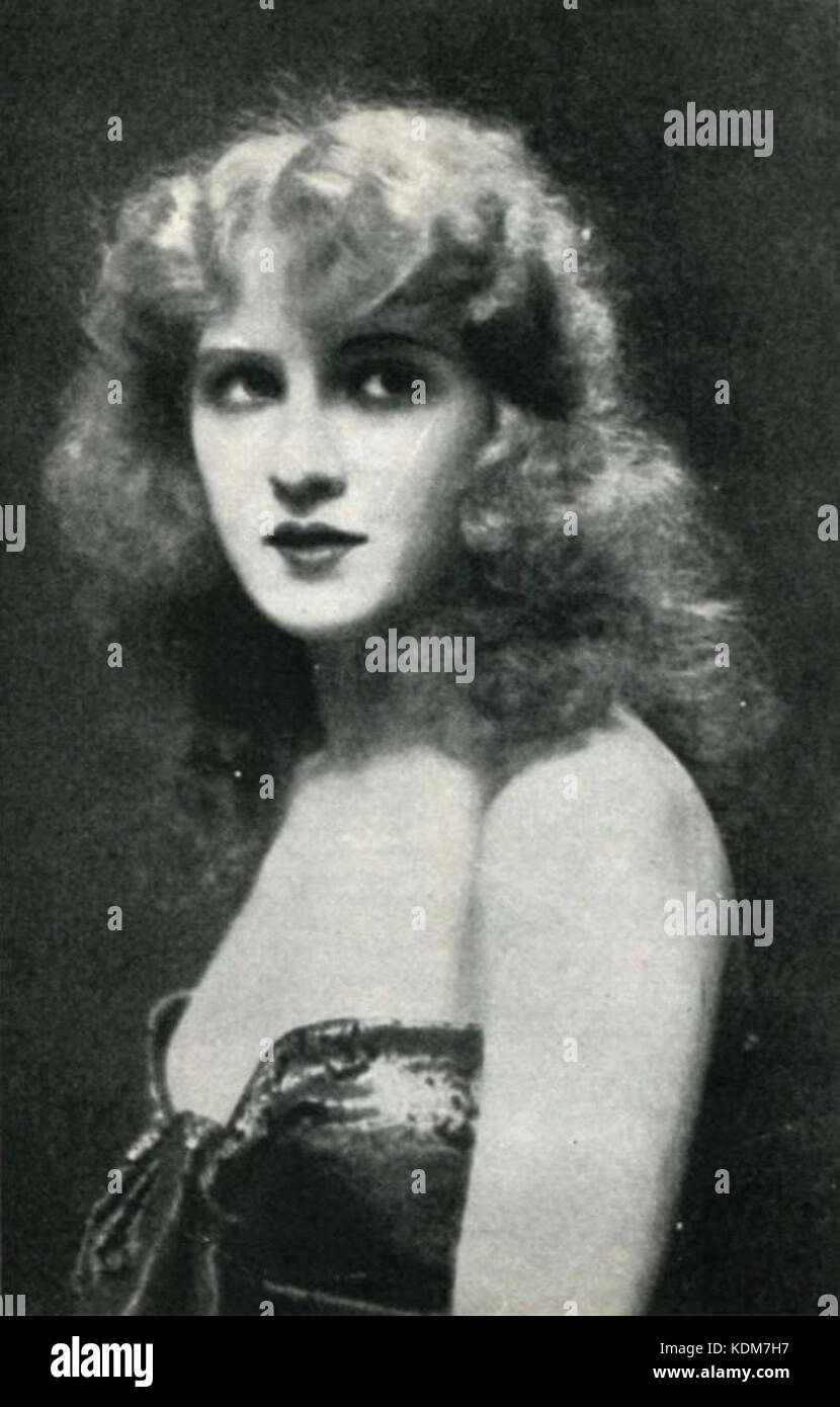 Elle McLemore,Pepe Trevor Adult pics Madeline Hurlock,Pat Thomson Suhasini,Andrea Kelly (actress) XXX images Peter Sellers (1925?980),Trish Van Devere