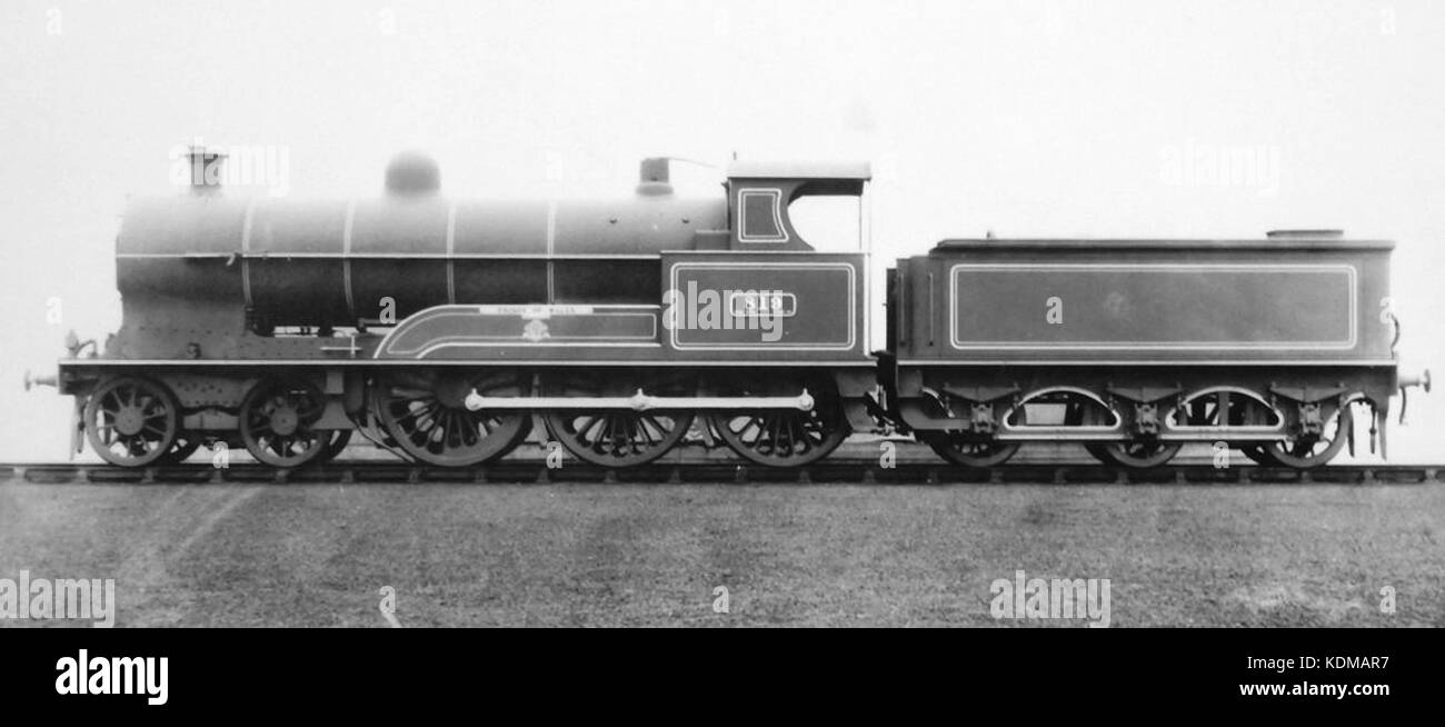 La locomotiva LNWR n. 819, chiamata Prince of Wales, era un'iconica locomotiva a vapore utilizzata dalla London and North Western Railway, nota per il suo design ingegneristico. Foto Stock