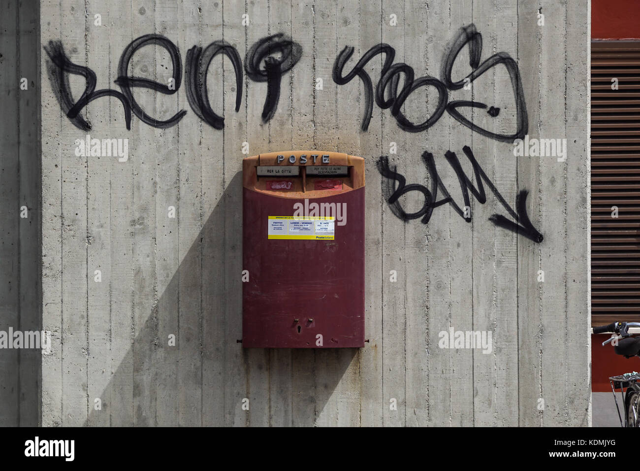 Casella postale italiana immagini e fotografie stock ad alta risoluzione -  Alamy