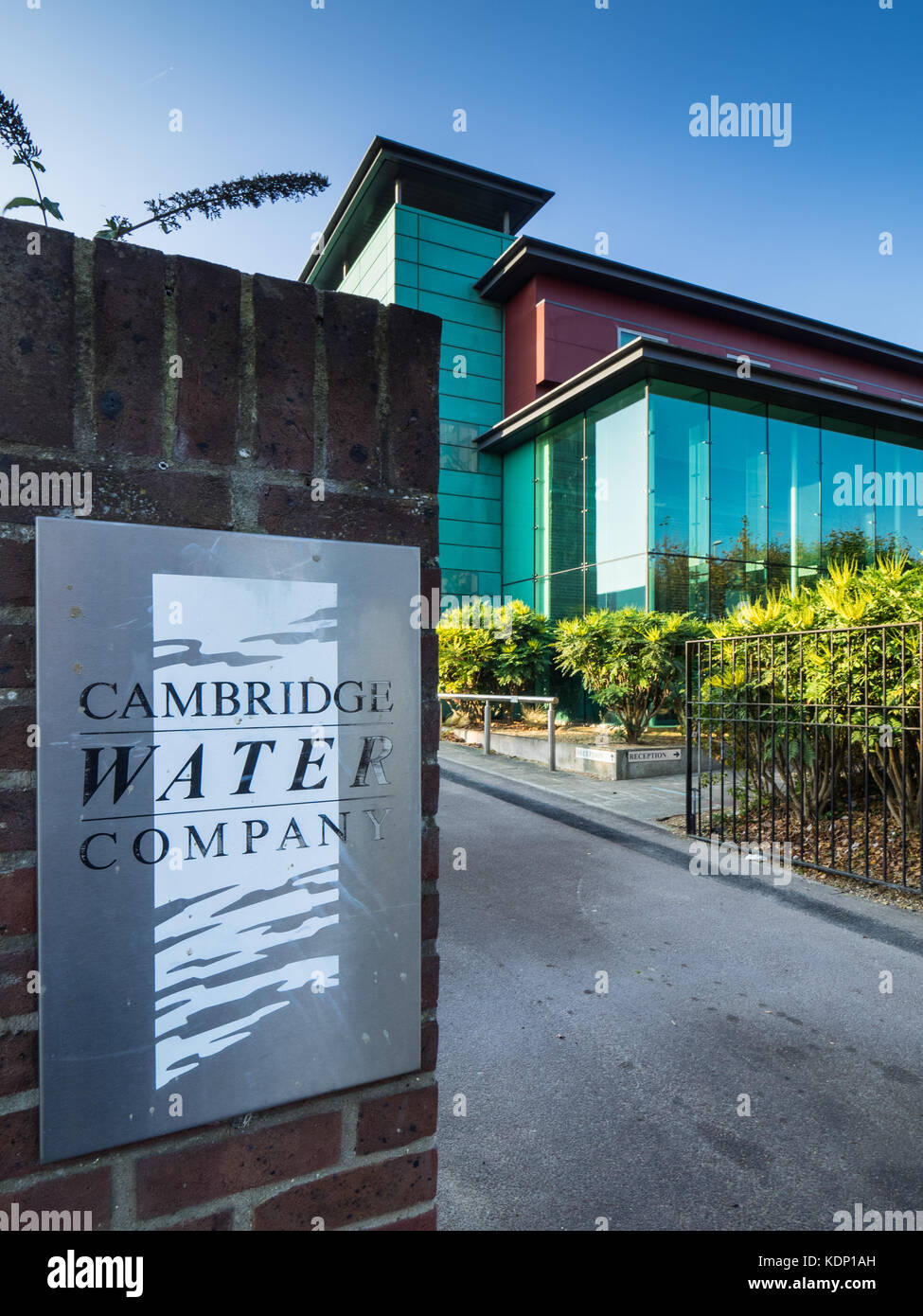 Cambridge Acqua Società uffici in strada Fulbourn Cambridge Regno Unito. La società fa parte del South Staffordshire acqua Plc Foto Stock
