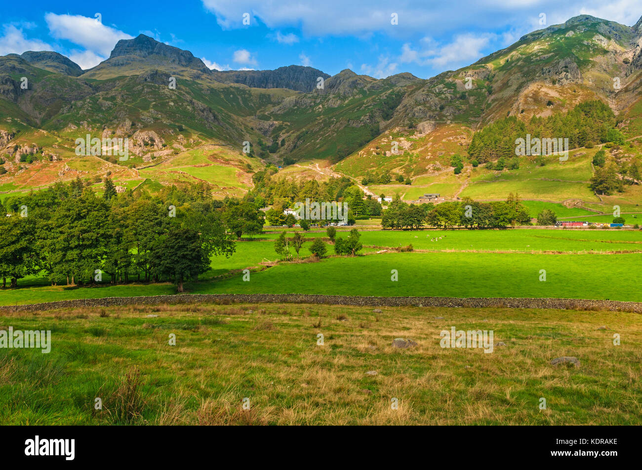 Inizio delle Giornate Escursioni, Langdale Pikes, English Lake District Cumbria Foto Stock