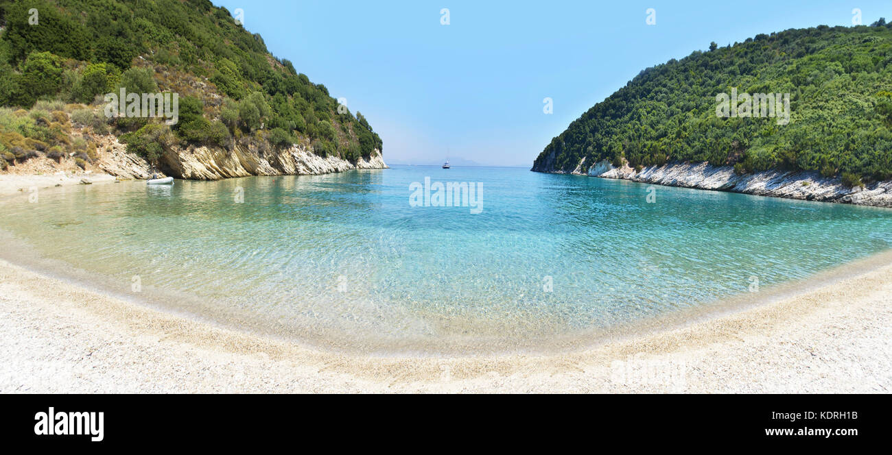 Paesaggio panoramico di filiatrò beach ithaca grecia Foto Stock