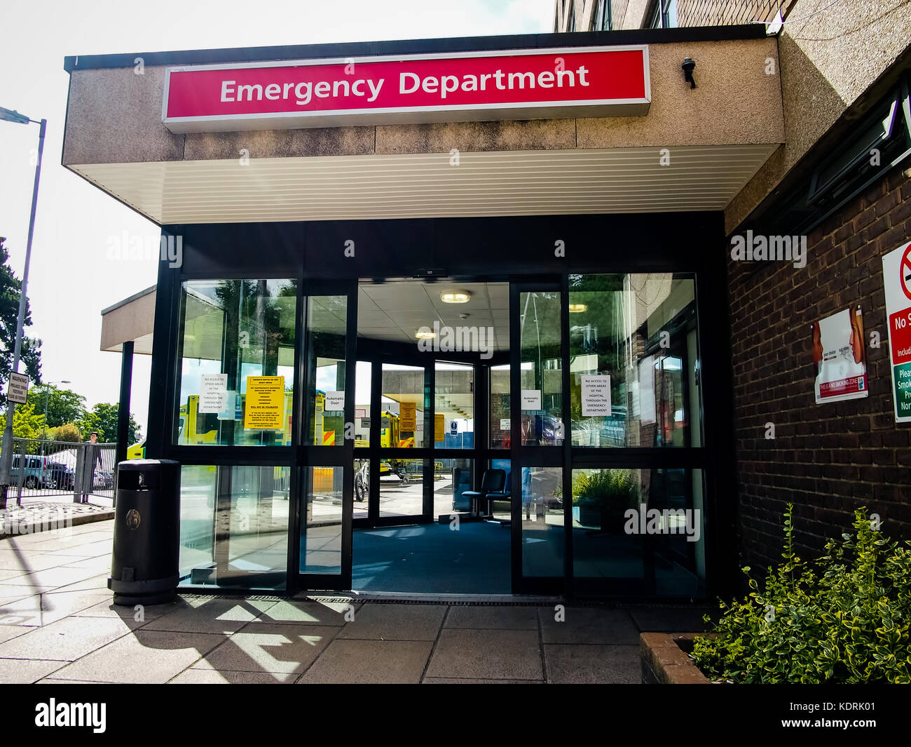 L'ingresso principale al dipartimento di emergenza presso la regina Alexandra hospital, Portsmouth, hampshire. Foto Stock