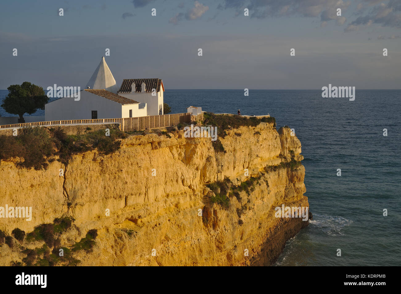 Cappella di Nossa Senhora da Rocha. Lagoa, Algarve, Portogallo Foto Stock