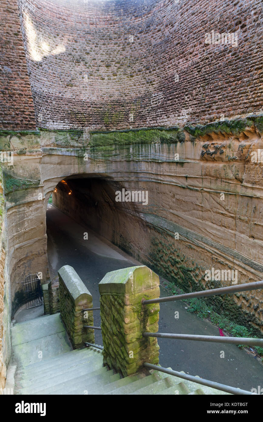 Il Parco Tunnel, Nottingham visto dal livello della strada. Foto Stock