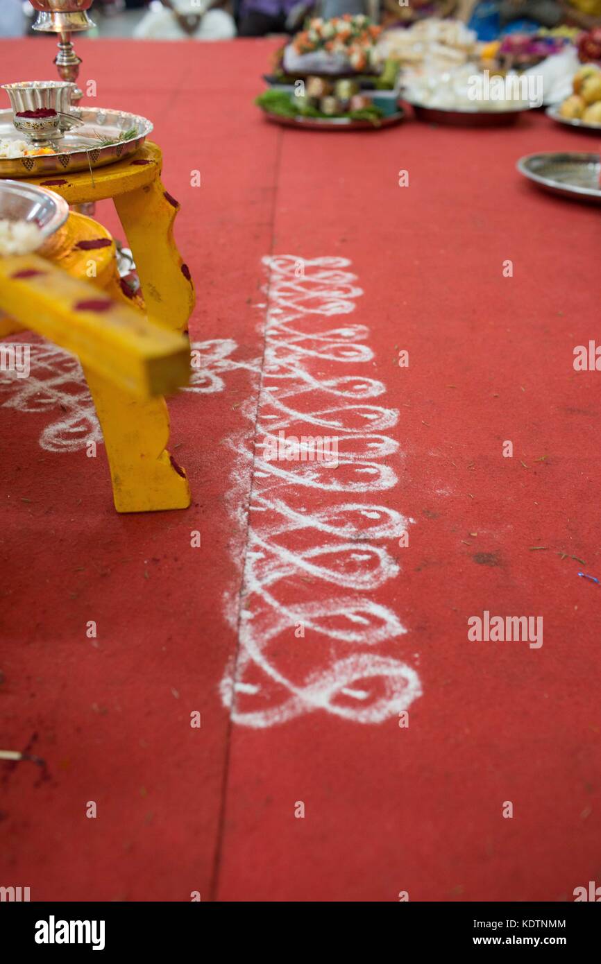 Rituali di nozze indiani, scatti al coperto Foto Stock