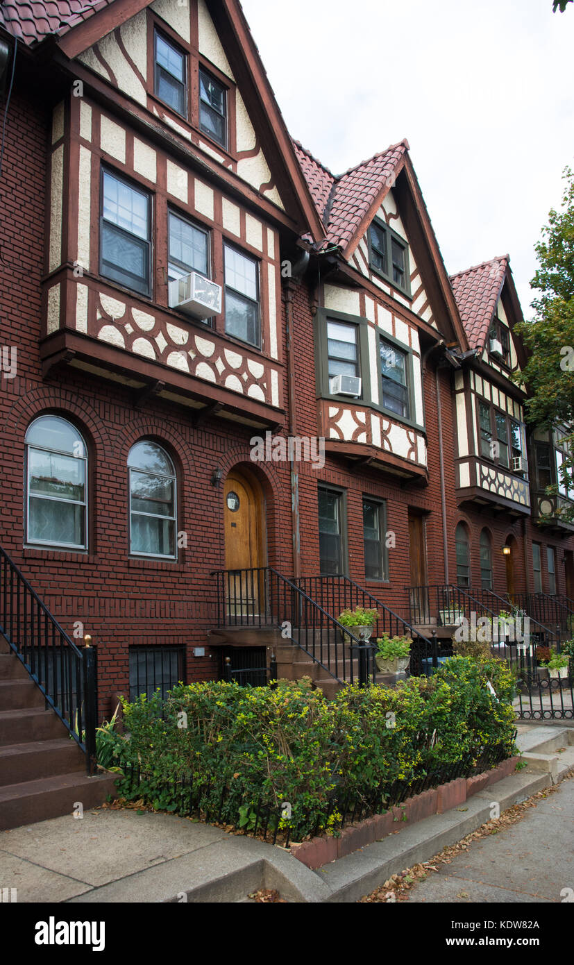 L'arenaria storico townhomes in Brooklyn prospettiva Leffert quartiere dei Giardini Foto Stock