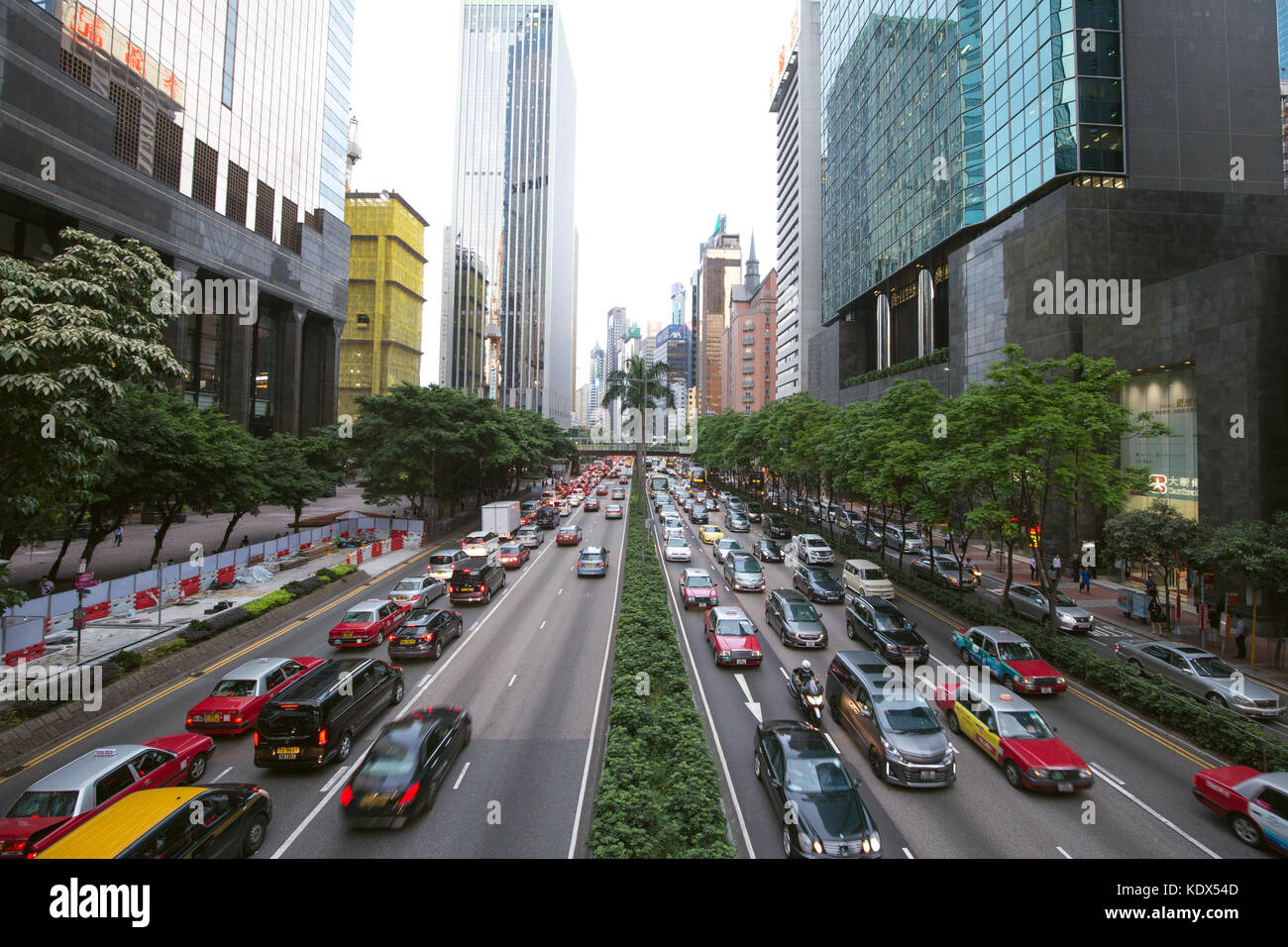 Hongkong,Cina - maggio,12,2017: Hong Kong è una città frenetica,un lotto di vetture affollata sulla strada di tutti i giorni. Foto Stock