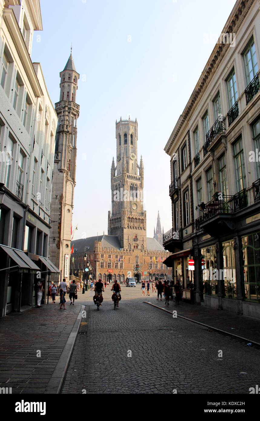 Bruges' campanile è una delle città più importanti simboli. Foto Stock