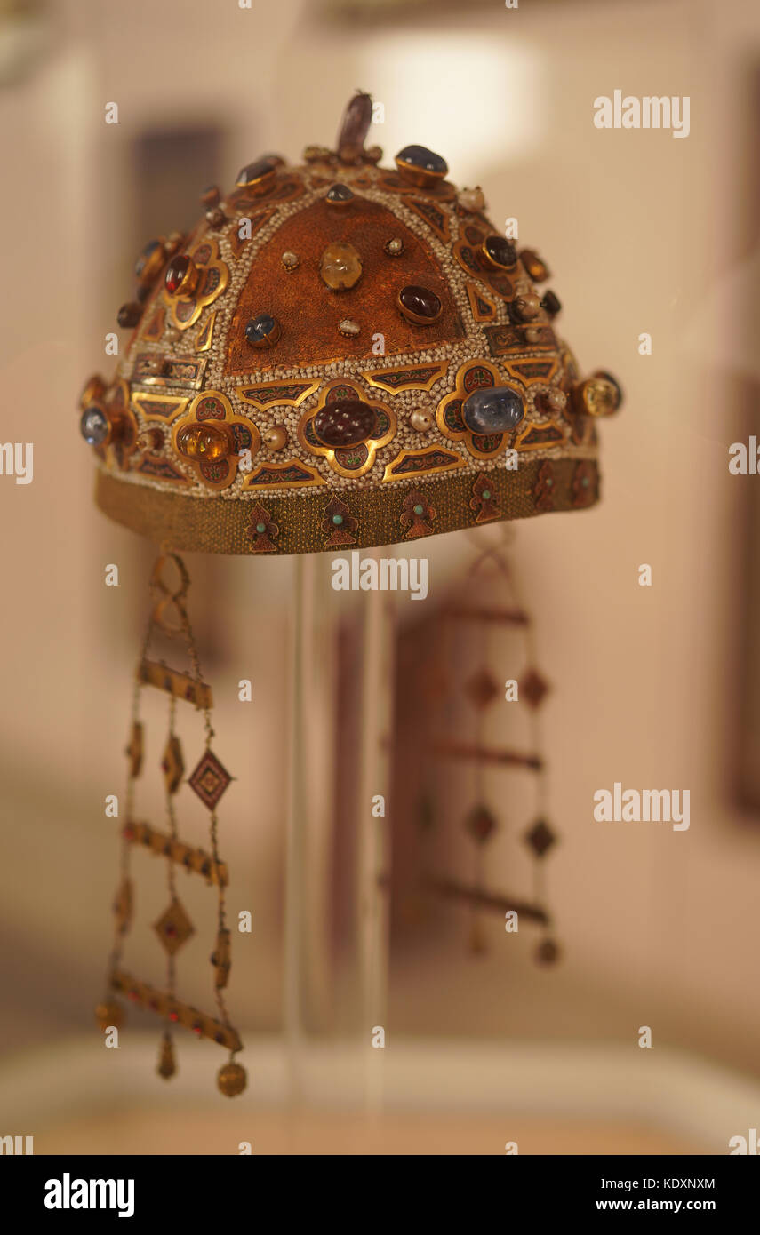 Costanza d'Aragona corona nel museo della Cattedrale di Palermo. da una serie di foto di viaggio in Sicilia, Italia. photo Data: domenica, 8 ottobre 2017. Foto Stock