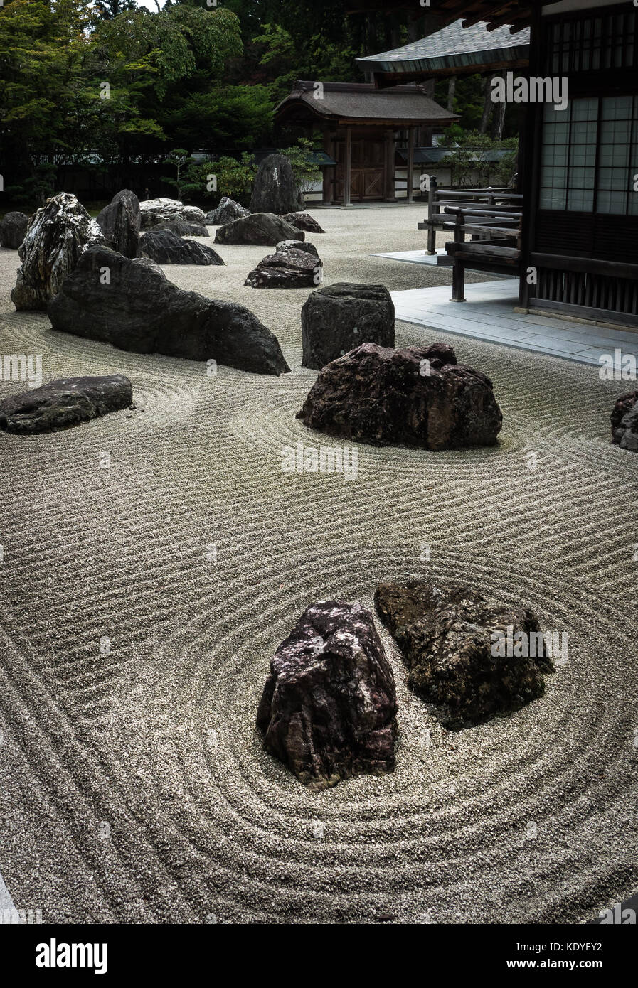 Okuno Banryutei Il Rock Garden nel tempio Kongobuji complessa, Koya-San, prefettura di Wakayama, Giappone Foto Stock
