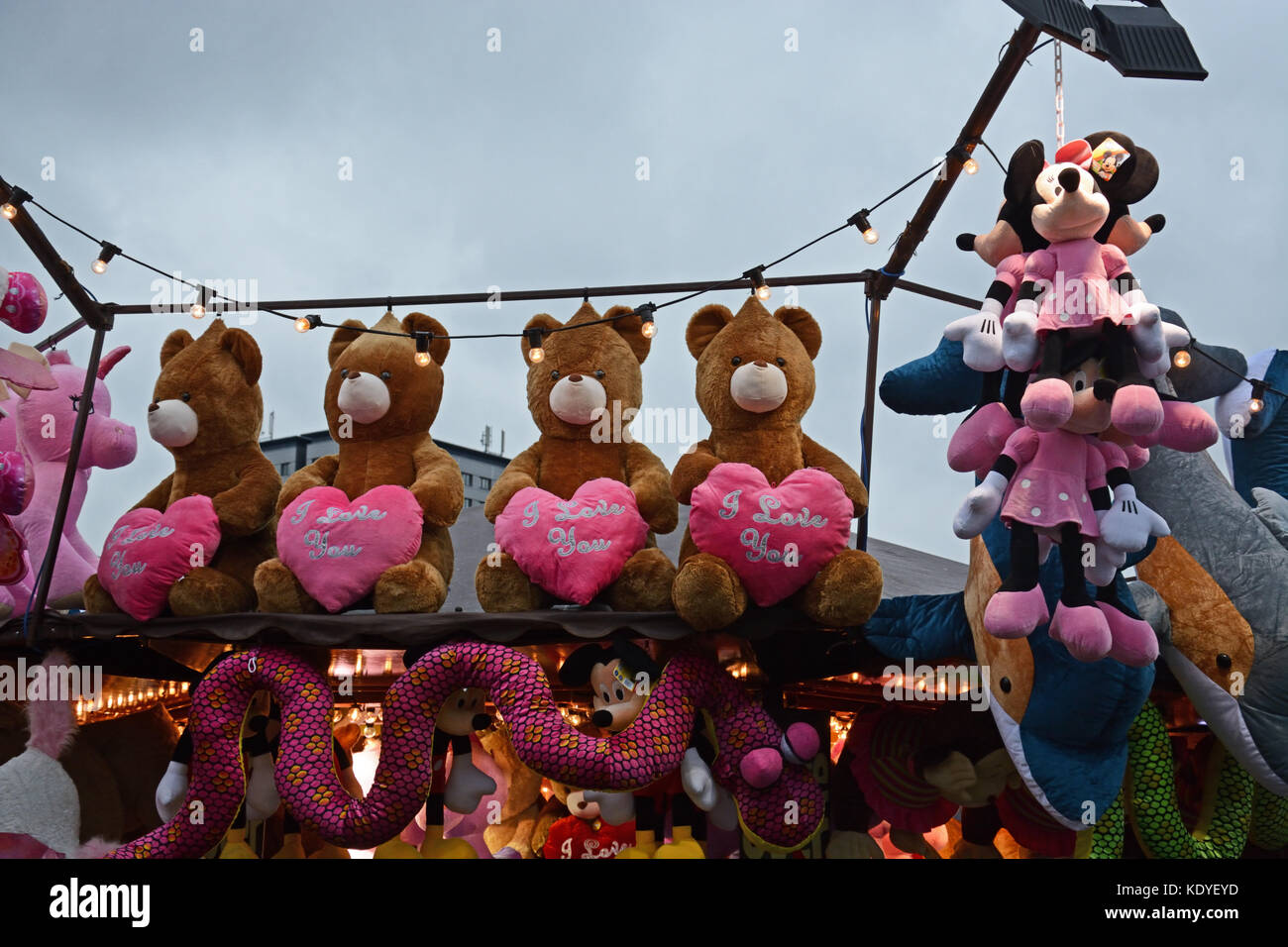 Porta con il cuore alla fiera d'oca. Foto Stock