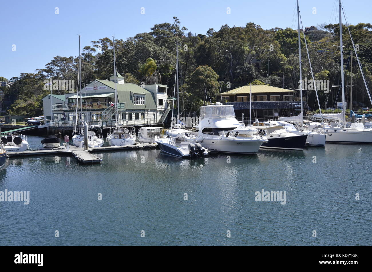 Barche a mosman bay sbarco dei traghetti a nord di Sydney Foto Stock