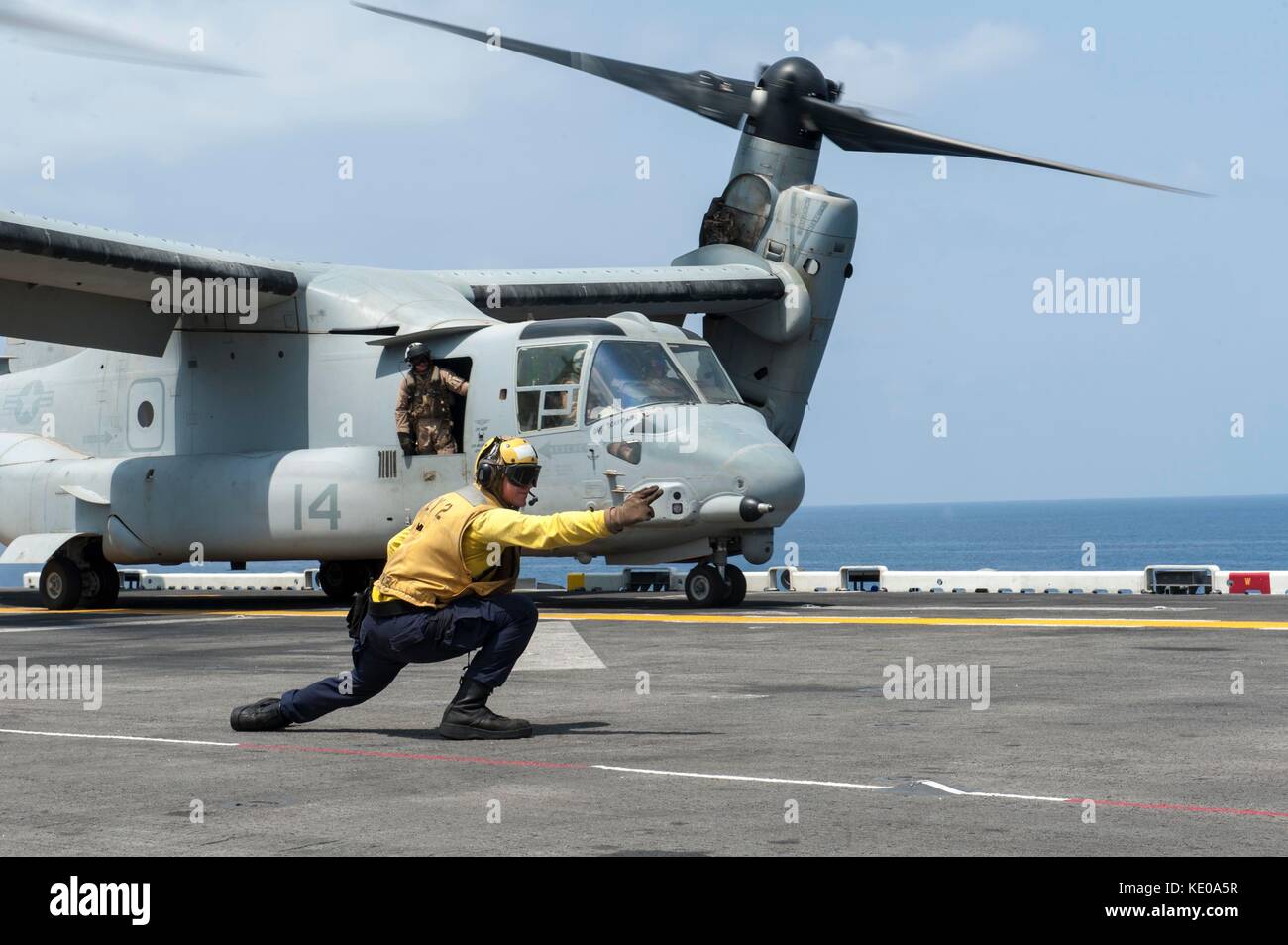 MV-22 Osprey tenendo spento Foto Stock
