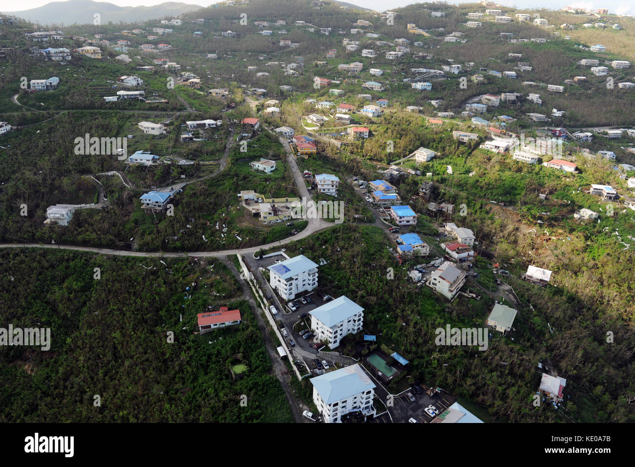 Vedute aeree dei danni causati dalle recenti uragani in Caneel Bay il 12 ottobre 2017. Foto Stock