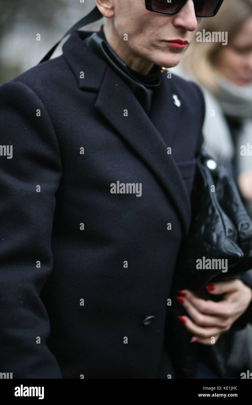 Street Style London Fashion Week Autunno Inverno 2016 : 22 febbraio 2016 Londra Regno Unito Foto Stock