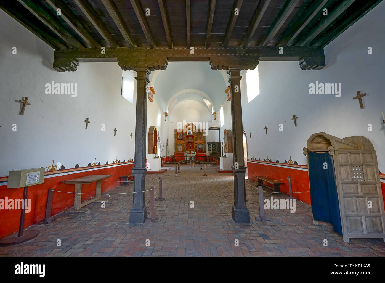 10 gennaio 2016 Goliad, Texas, USA: L'interno della Missione Nuestra Senora del Espirituu Santo de Zuniga, conosciuta anche come Missione Aranama Foto Stock