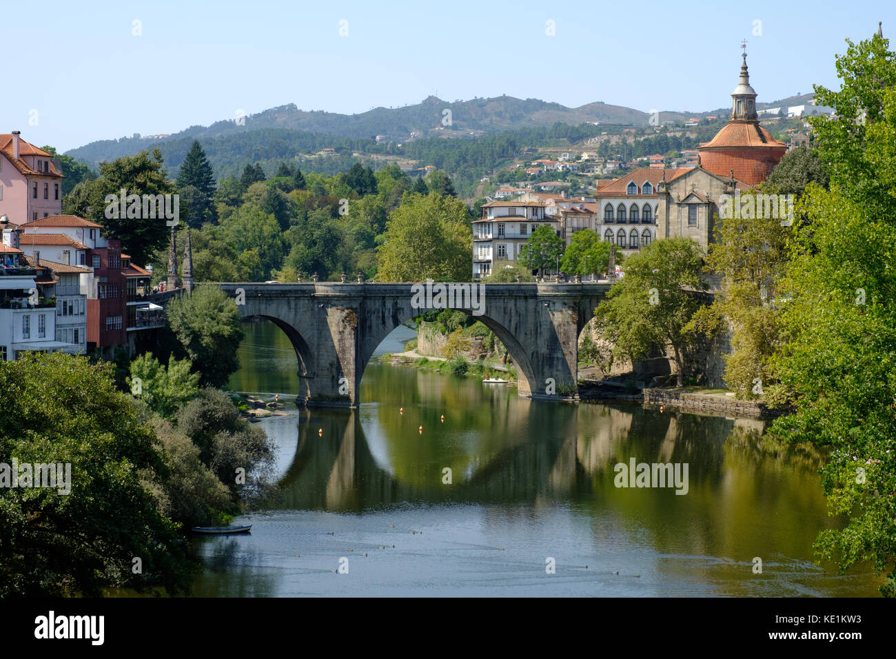 Ponte São Gonçalo - ponte di Amarante che attraversa il Tamega, Portogallo Foto Stock