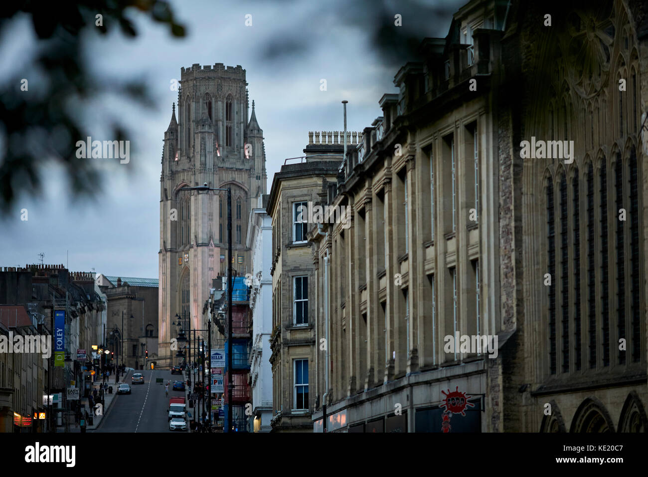Ricerca di College Green Bristol City Centre Foto Stock