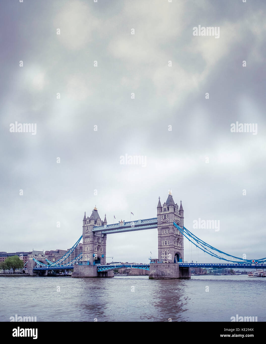 Il Tower Bridge di Londra, Regno Unito. Foto Stock