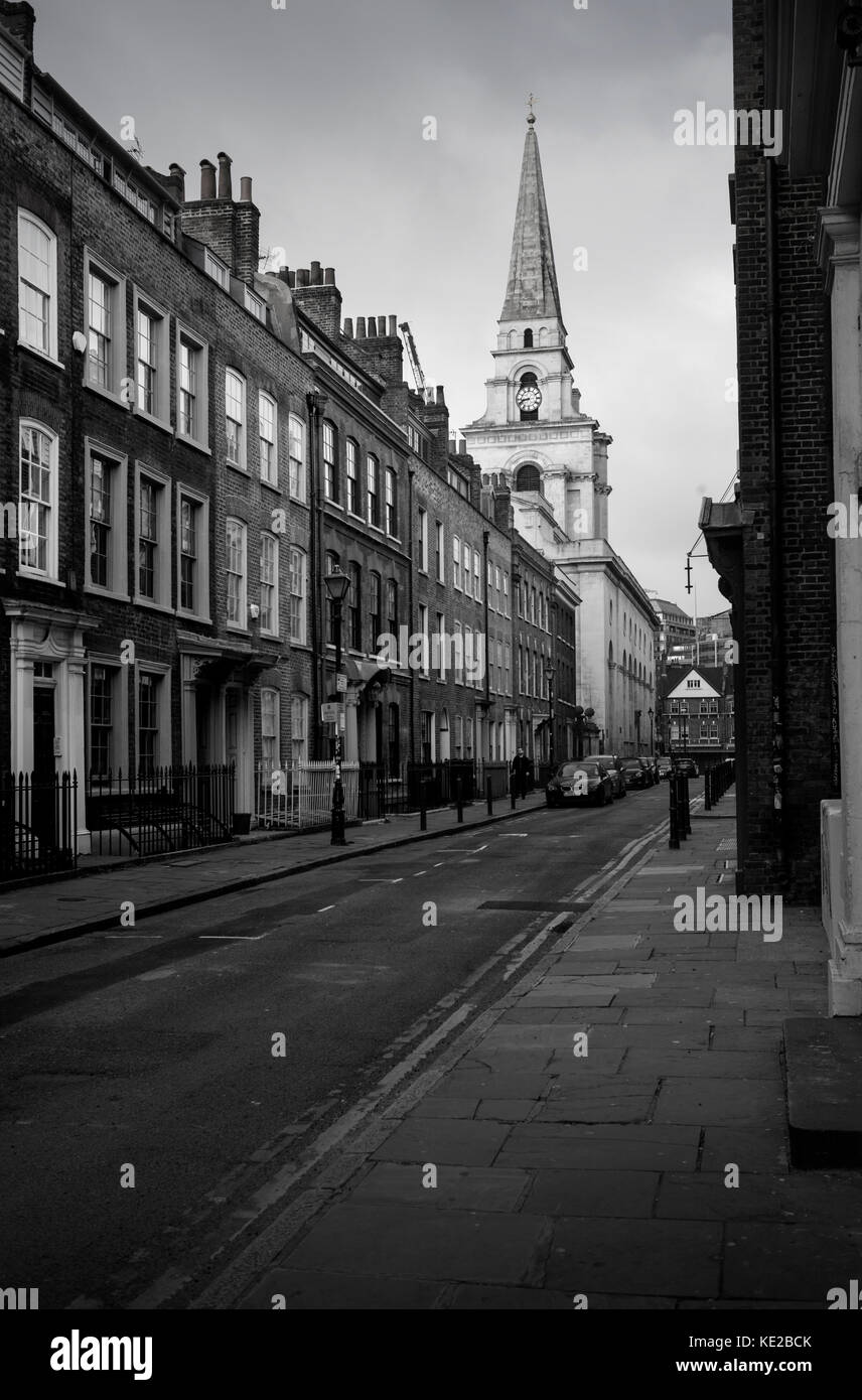 Londra. Spitalfields e la Brick Lane area di East London, Regno Unito. Ott 2017 mostra la Chiesa di Cristo Spitalfields da Nicholas Hawksmoor Foto Stock