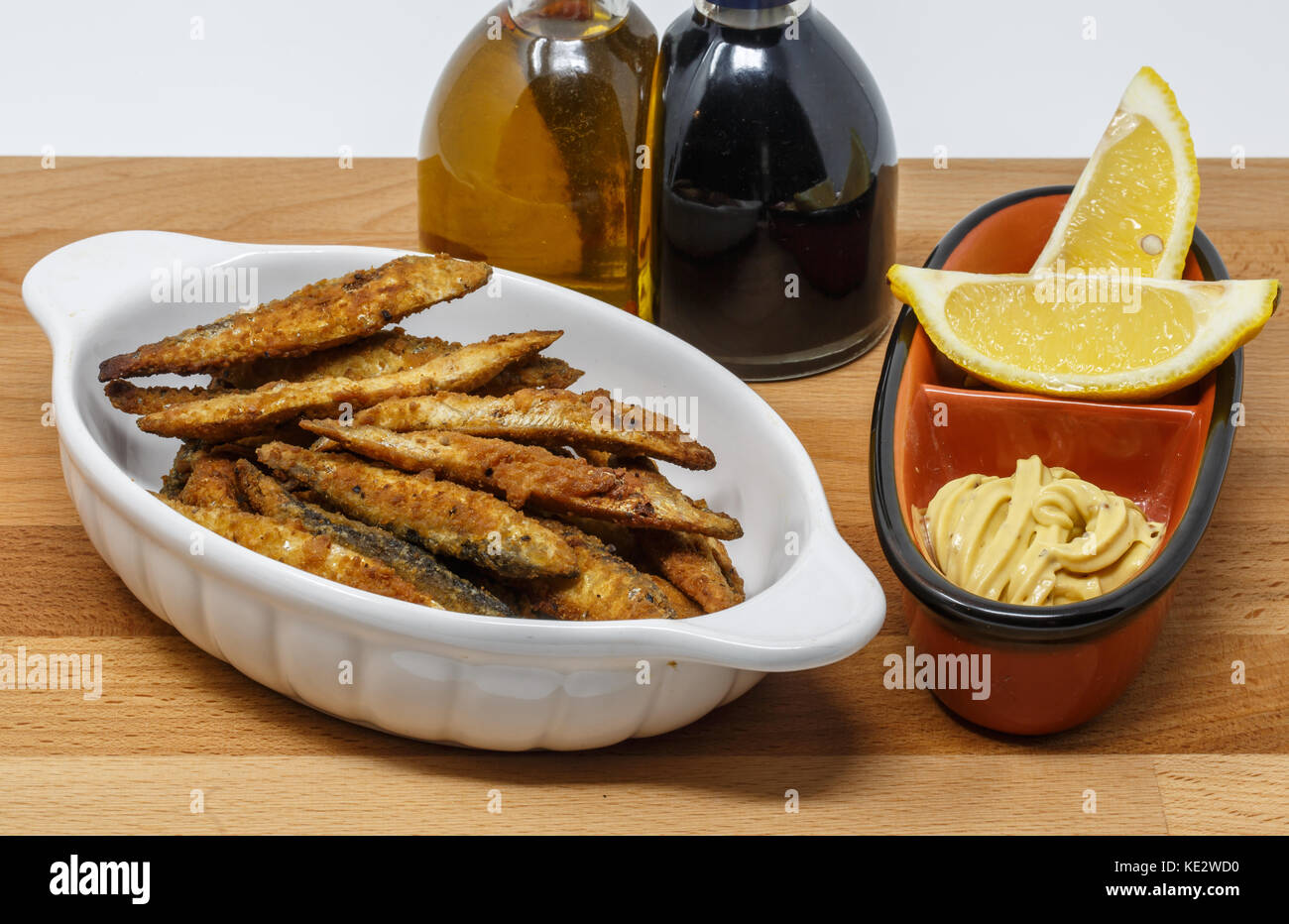 White bait - Small Fry in una pastella di luce Foto Stock