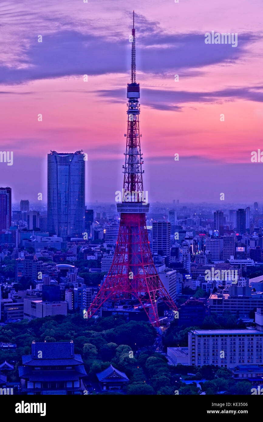 La torre di Tokyo al tramonto Foto Stock