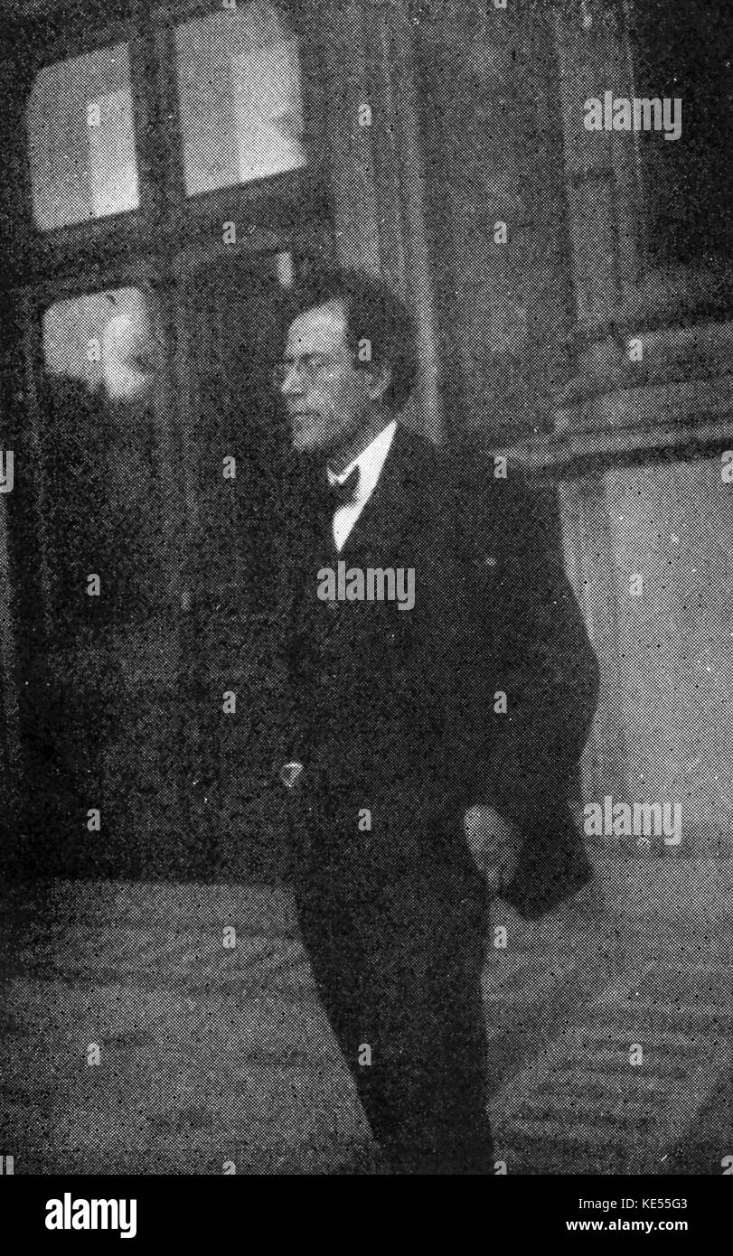 Gustav Mahler nella loggia dell'Opera Statale di Vienna. Il compositore austriaco, 7 luglio 1860 - 18 Maggio 1911 Foto Stock