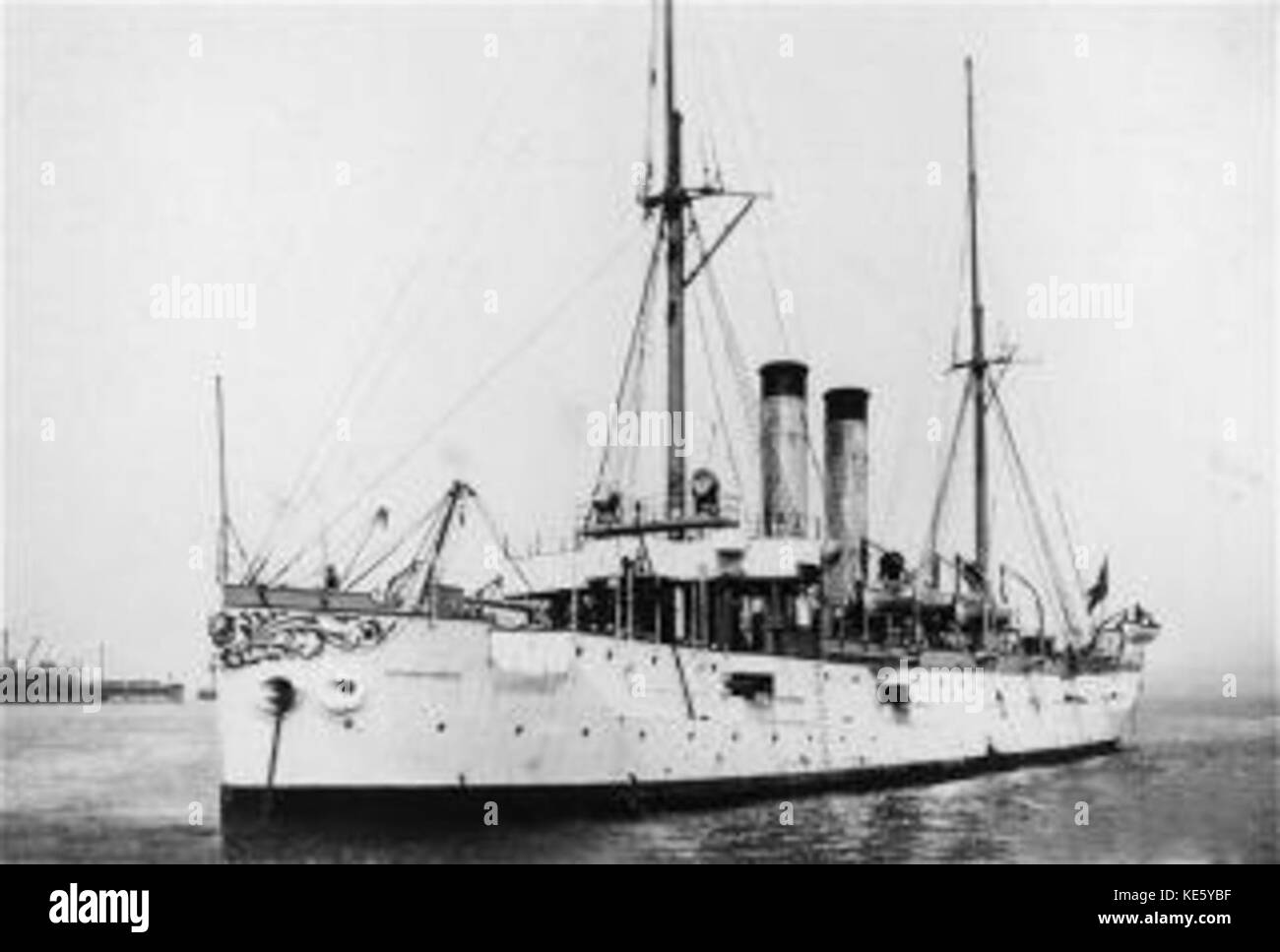 La USS Chattanooga era una nave della Marina degli Stati Uniti, parte della flotta navale americana. Il riferimento a "uspc" può indicare un contesto storico specifico, ad esempio uno scontro navale o una classificazione delle navi. Foto Stock