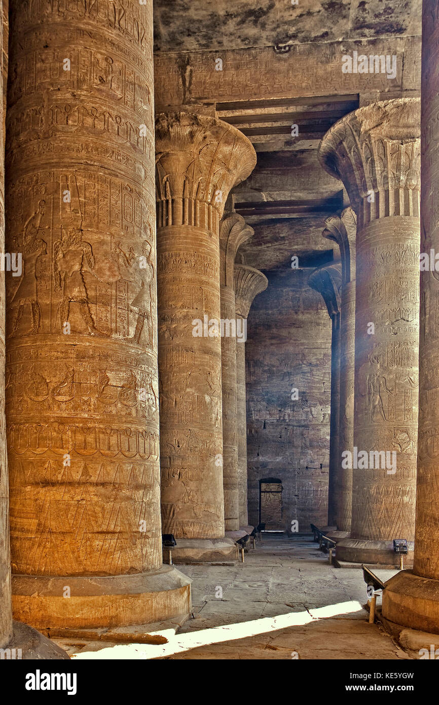 Egitto Edfu Tempio di Horus Foto Stock