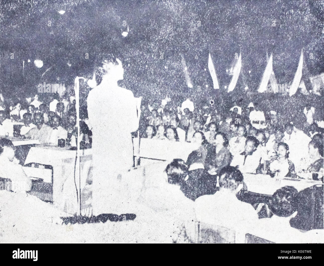Cerimonia di chiusura del primo IFF Film Dunia 15 maggio 1955 p9 Foto Stock