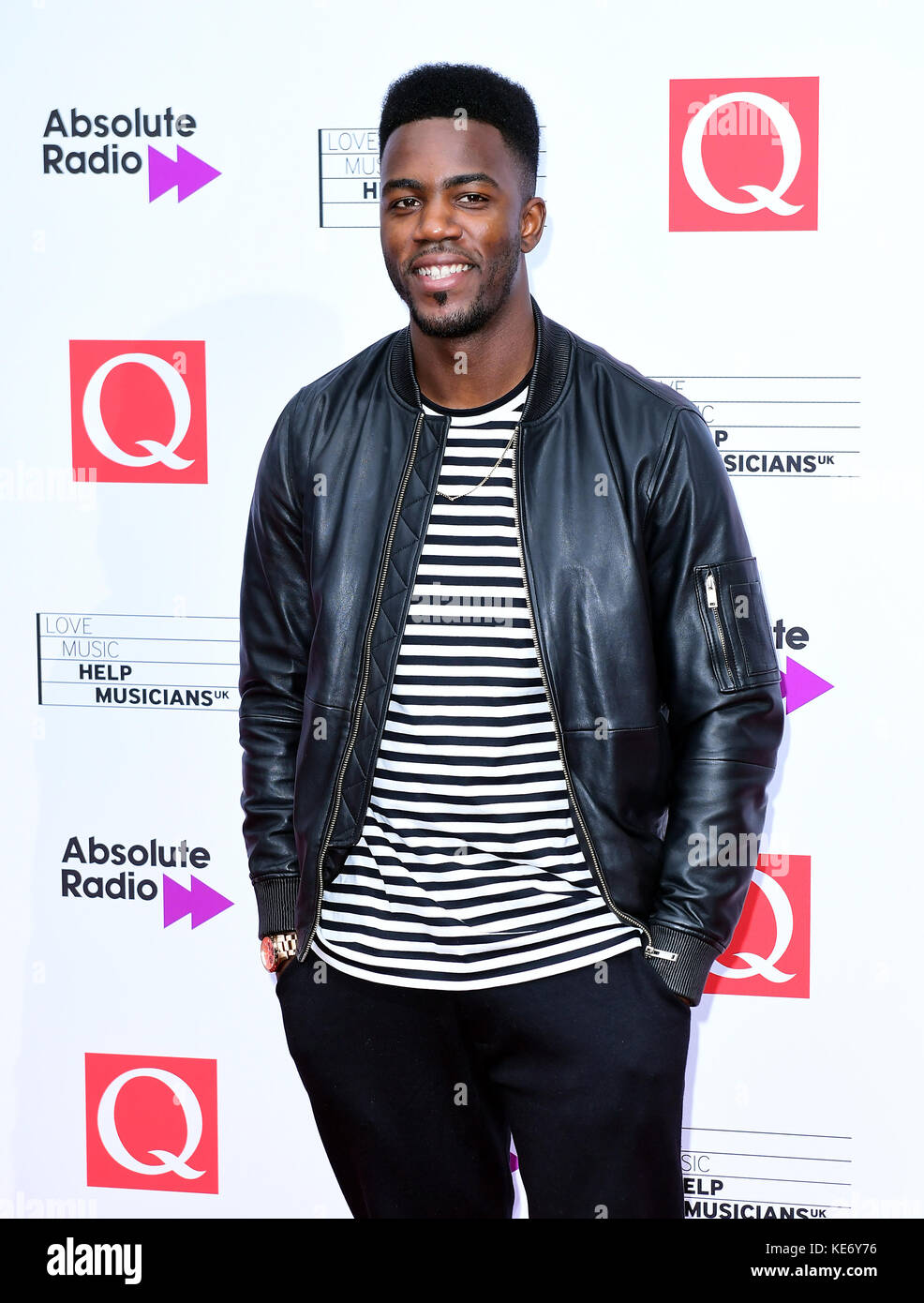 Mo Gilligan arriva per i Q Awards 2017 in collaborazione con Absolute radio al Camden Roundhouse di Londra. PREMERE ASSOCIAZIONE foto. Data foto: Mercoledì 18 ottobre 2017. Guarda la storia di PA SHOWBIZ QAwards. Il credito fotografico dovrebbe essere: Ian West/PA Wire Foto Stock