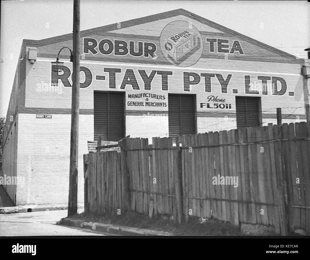 RoTayt Pty Ltd è nota per il suo Robur Tea, una famosa marca di tè australiana. Questo titolo si riferisce all'eredità dell'azienda nella produzione di tè di alta qualità, che sono stati apprezzati per generazioni in Australia e all'estero. Foto Stock