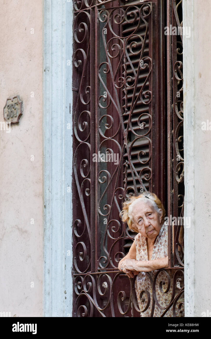 Old Lady Havana Vieja Cuba Foto Stock