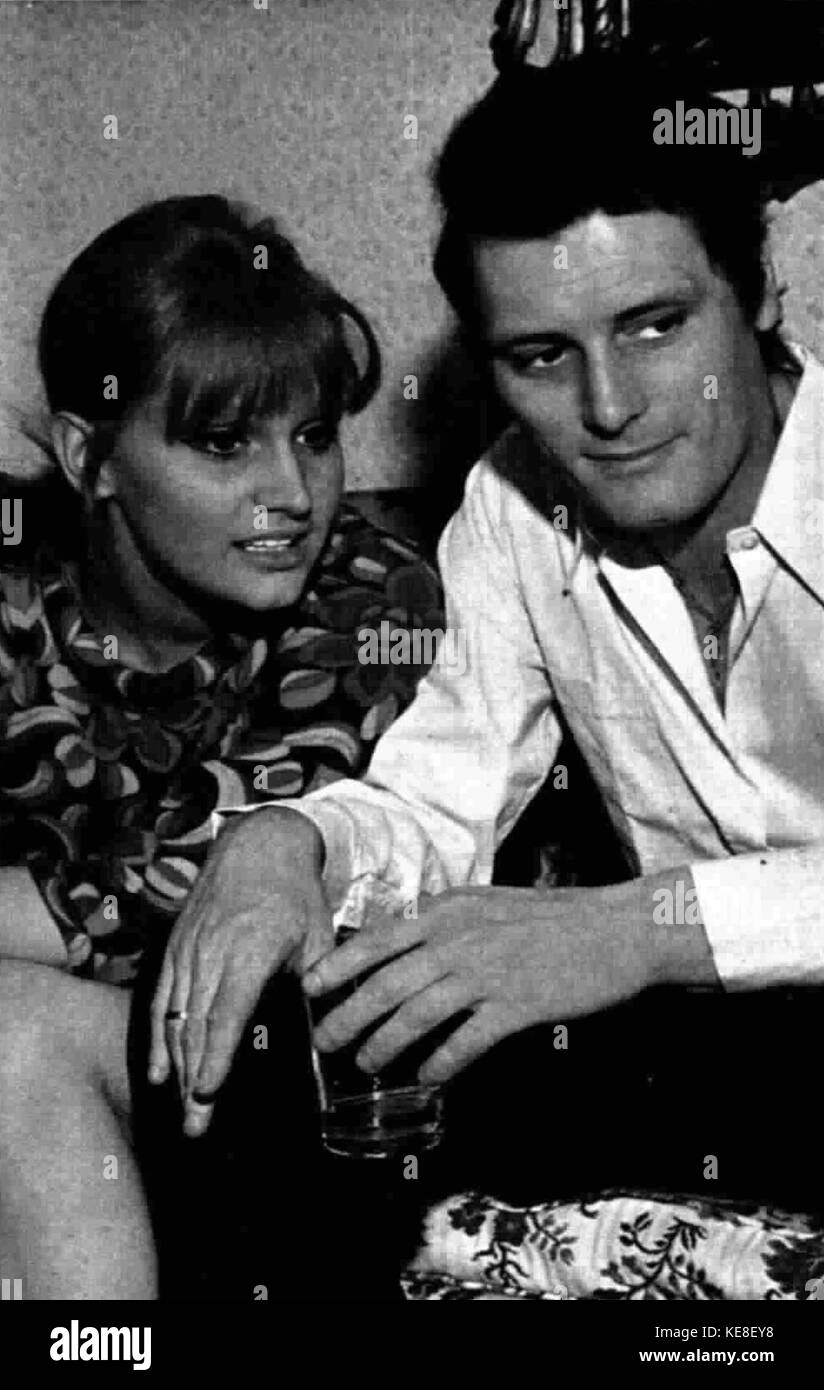 Carmen Villani e Mauro Ivaldi Foto stock Alamy