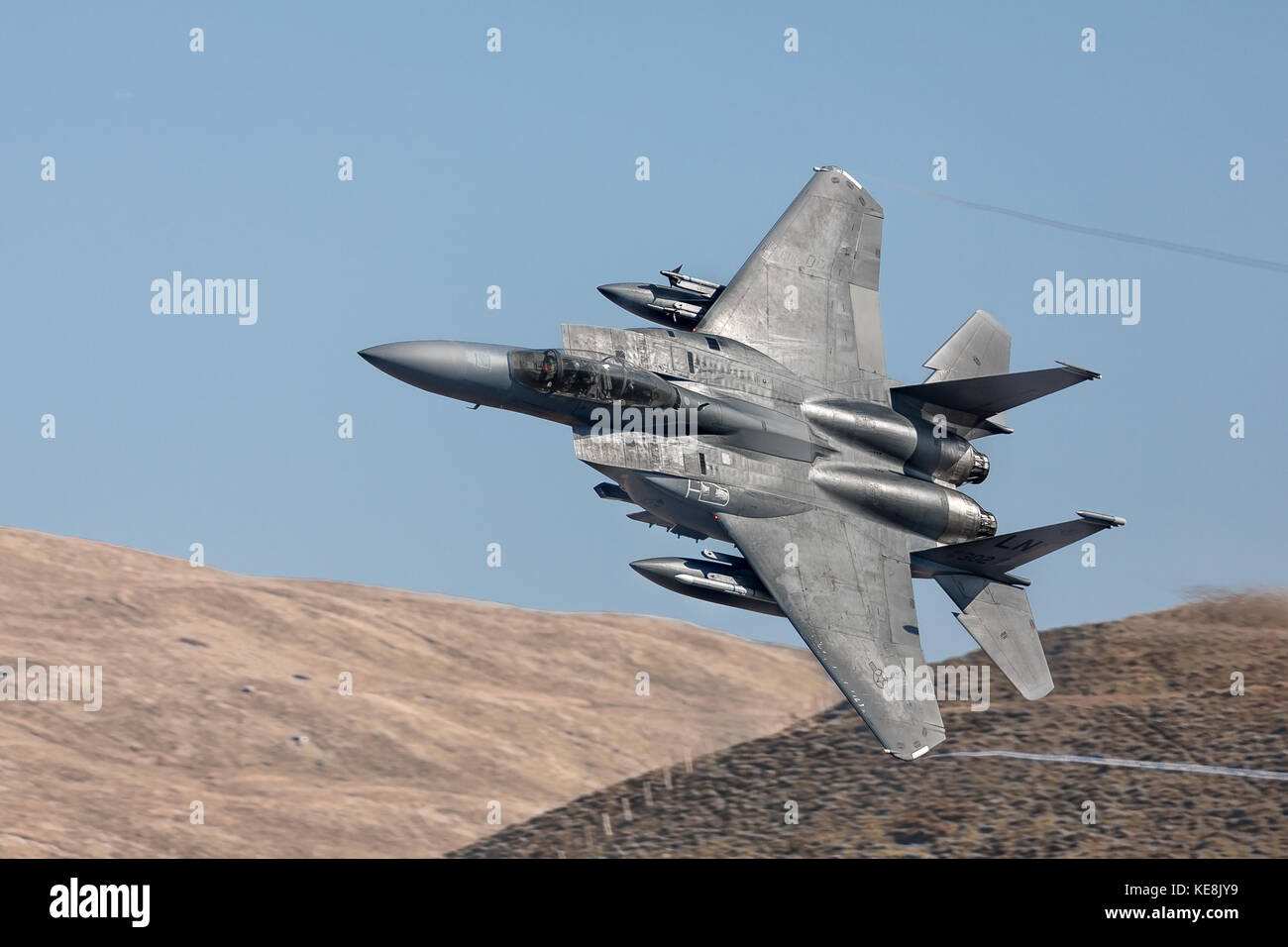 Mcdonell douglas F-15 Eagle sabbiatura attraverso il loop di mach in eales Foto Stock