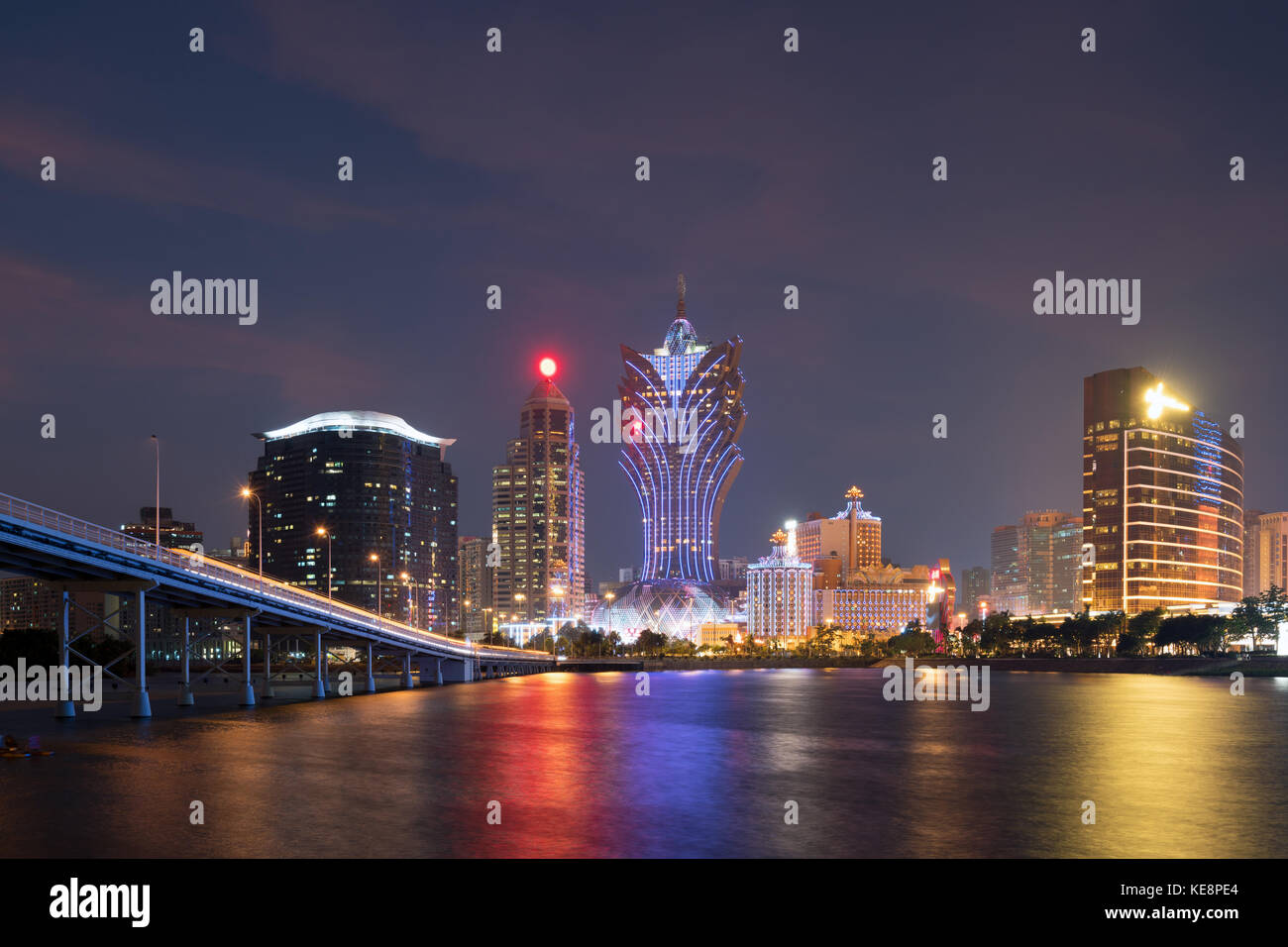 Immagine di Macau (Macao), Cina. grattacielo hotel e casino edificio presso il centro cittadino di Macau (Macao). Foto Stock