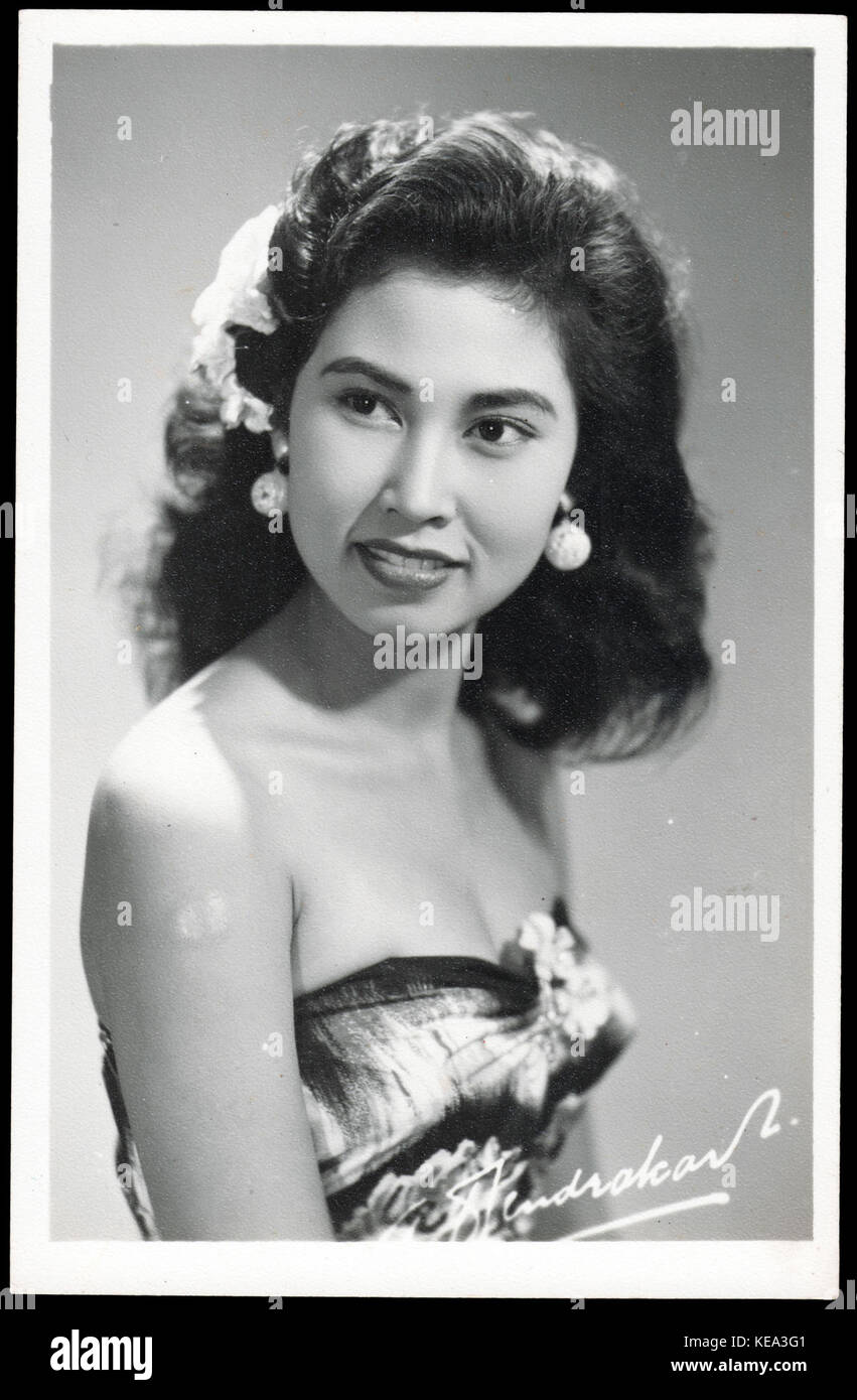 Aminah Cendrakasih, c. 1955, da Djakartawood Studio prima del restauro Foto Stock