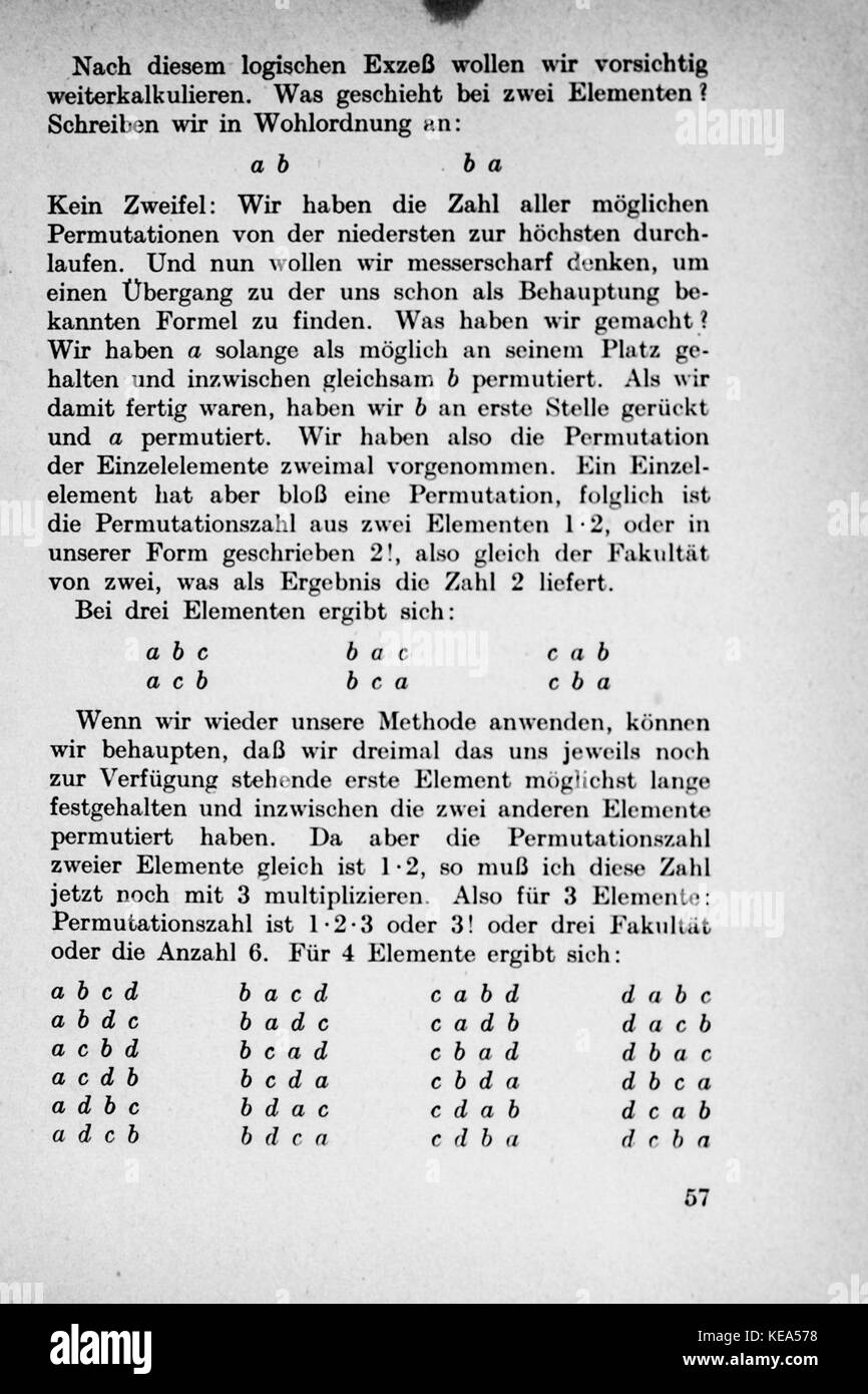 Questo lavoro educativo, 'Vom Einmaleins zum Integral' (dalla tabella di moltiplicazione al calcolo integrale), presenta una progressione matematica da aritmetica di base a concetti di calcolo avanzato. Foto Stock