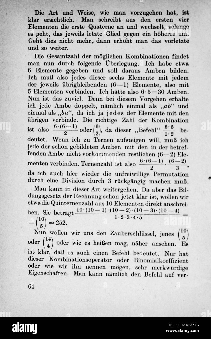 Questa pagina di un libro di testo matematico illustra la progressione dall'aritmetica di base (Einmaleins) al calcolo integrale, segnando una transizione educativa nella comprensione matematica. Foto Stock