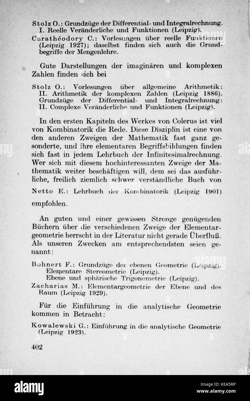 'Vom Einmaleins zum Integral' (dalla tabella di moltiplicazione all'integrale) è un testo matematico che esplora l'evoluzione dei concetti matematici, concentrandosi probabilmente sull'aritmetica e sul calcolo. Foto Stock