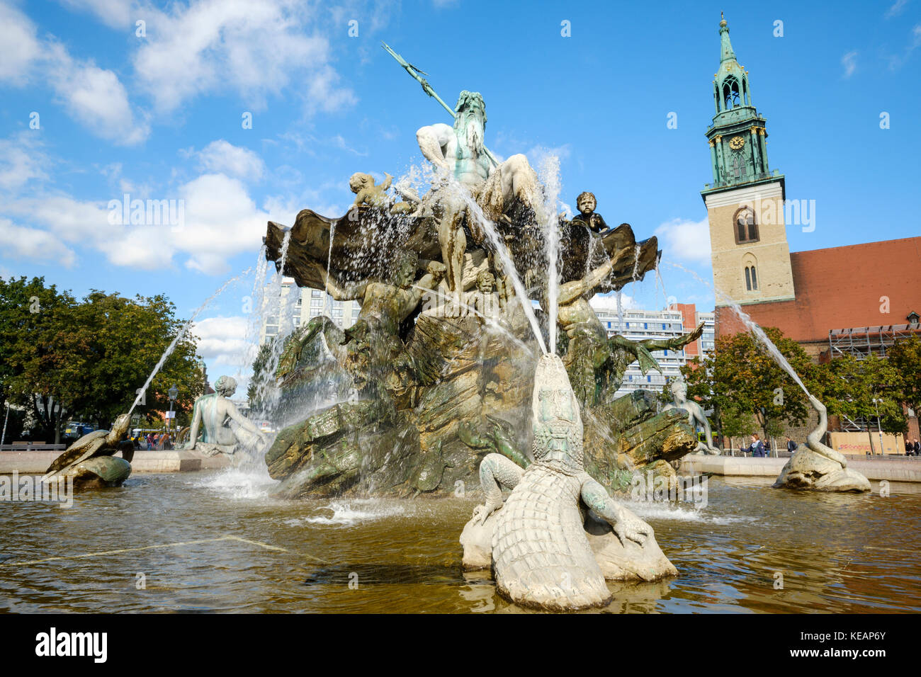 Fontana di Nettuno, Berlino, Germania Foto Stock