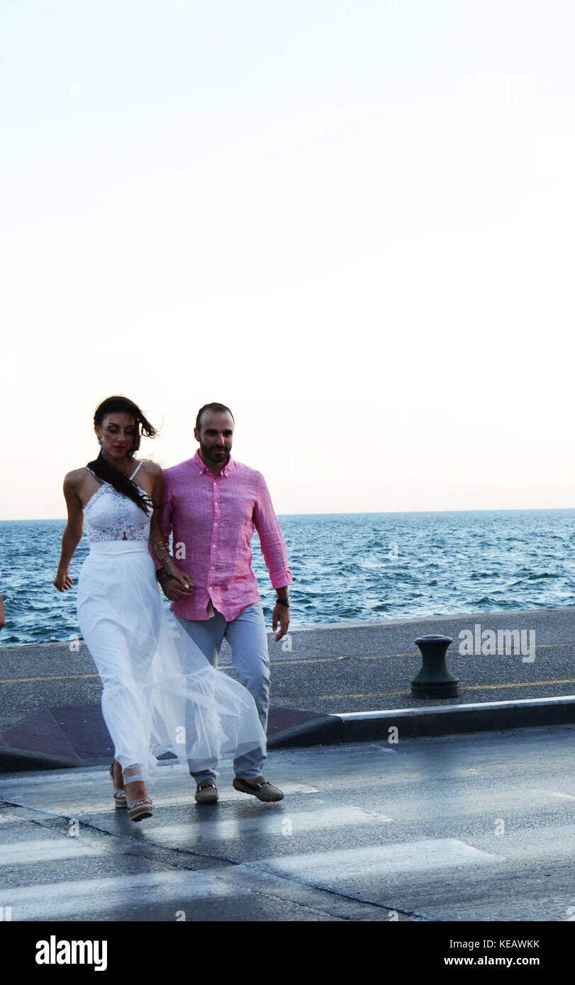 Un greco alla moda giovane in Salonicco, Grecia. Foto Stock